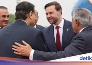 Laporan: UEA akhirnya bayar Iran miliaran dolar AS agar tak diserang, Negosiasi Damai Terus Berlanjut