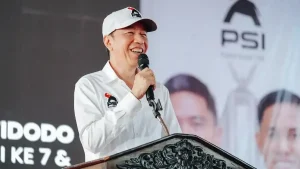 PDIP Singgung Soal Ijazah Kala Jokowi Sibuk Safari Politik, Pengamat: Defense Terhadap Serangan PSI