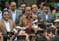 Jokowi Siap Hadir di Persidangan dengan Ijazah Lengkap, Roy Suryo Terus Ajukan Praperadilan